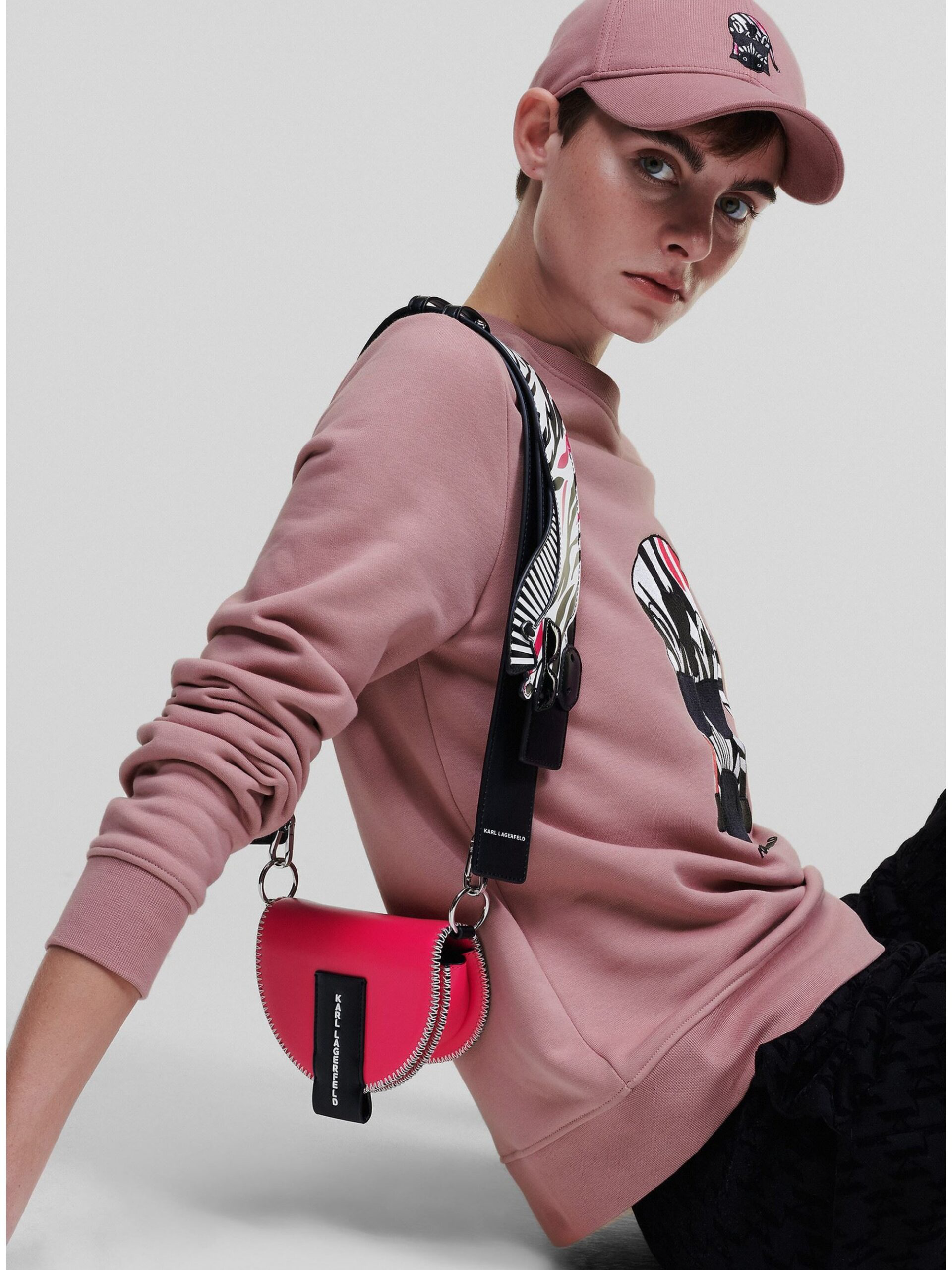 rood-handback-ladies-Calvin-Klein-CK