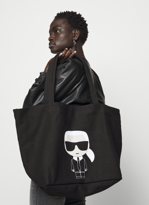 shopper-handback-ladies-Karl-Lagerfield